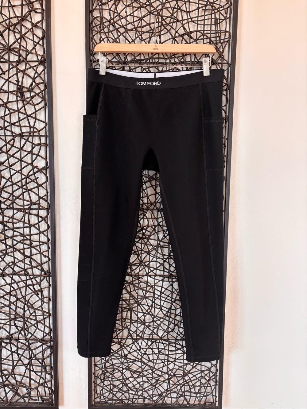 TOM FORD Black Logo Waist Signature Leggings XL NWT Made In Italy - Picture 8 of 11